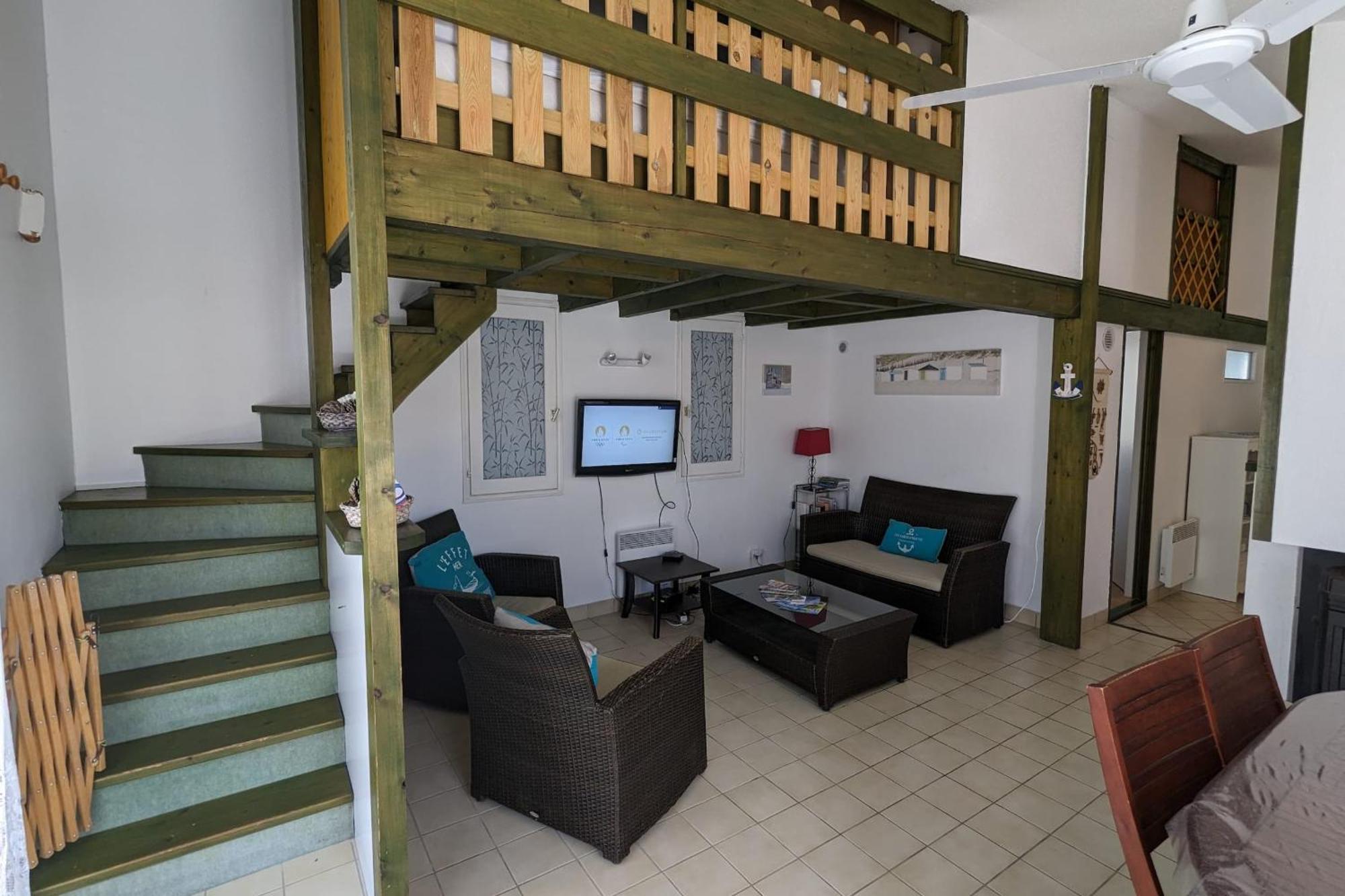 Spacious Nest With Terrace Near The Beach Saint-Hilaire-de-Talmont Εξωτερικό φωτογραφία