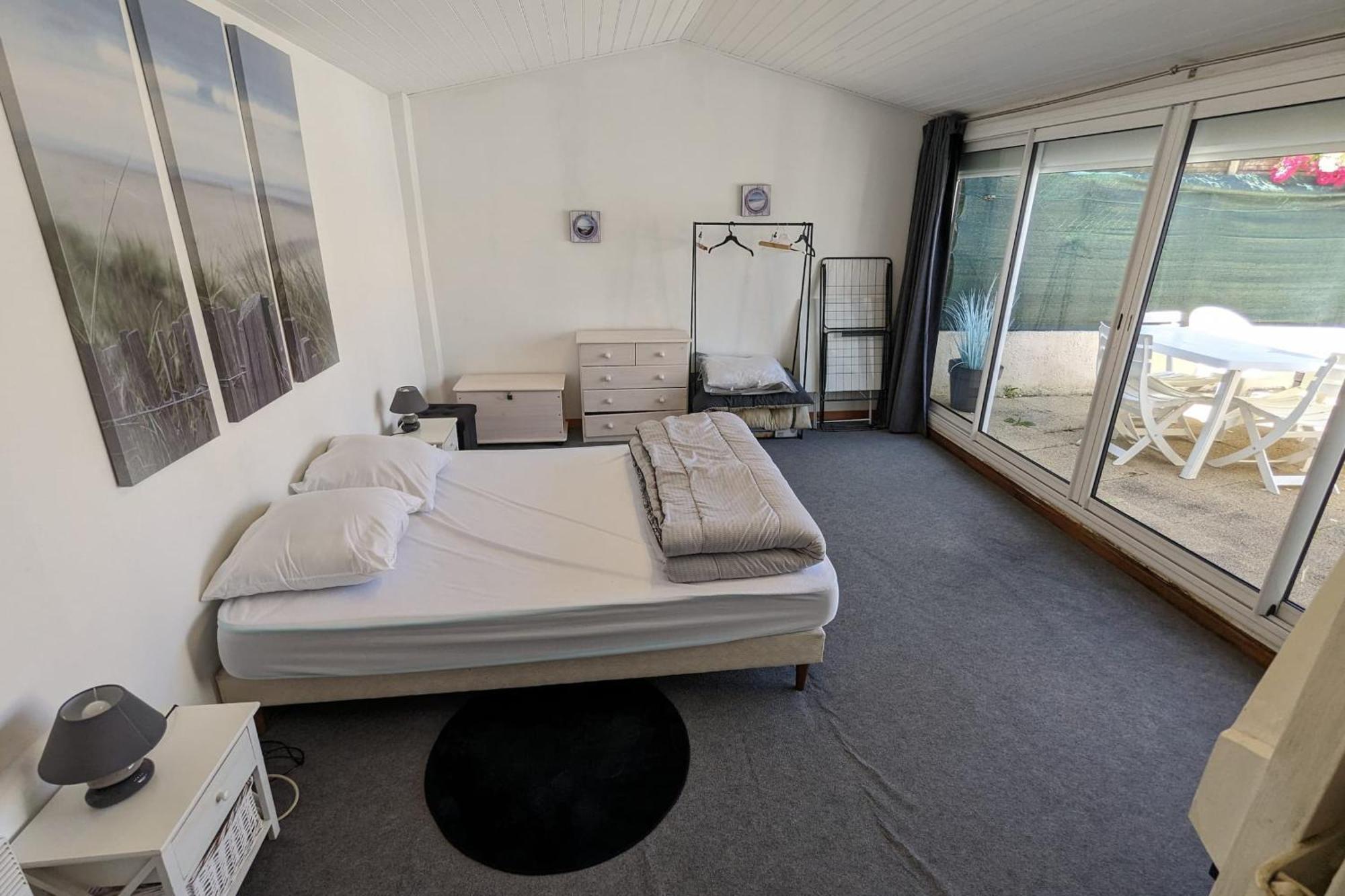 Spacious Nest With Terrace Near The Beach Saint-Hilaire-de-Talmont Εξωτερικό φωτογραφία